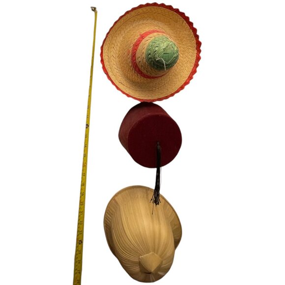 International hat collection of 4 - Picture 3 of 5